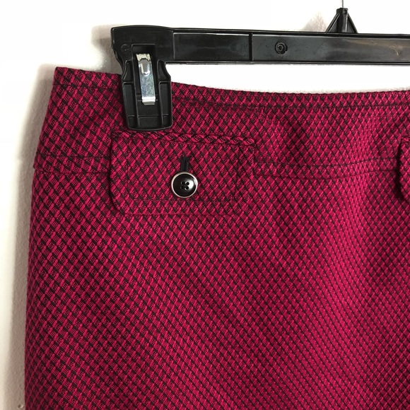 [SOLD] LOFT Pink Black Print Mini Skirt 4 Petite - Picture 3 of 5